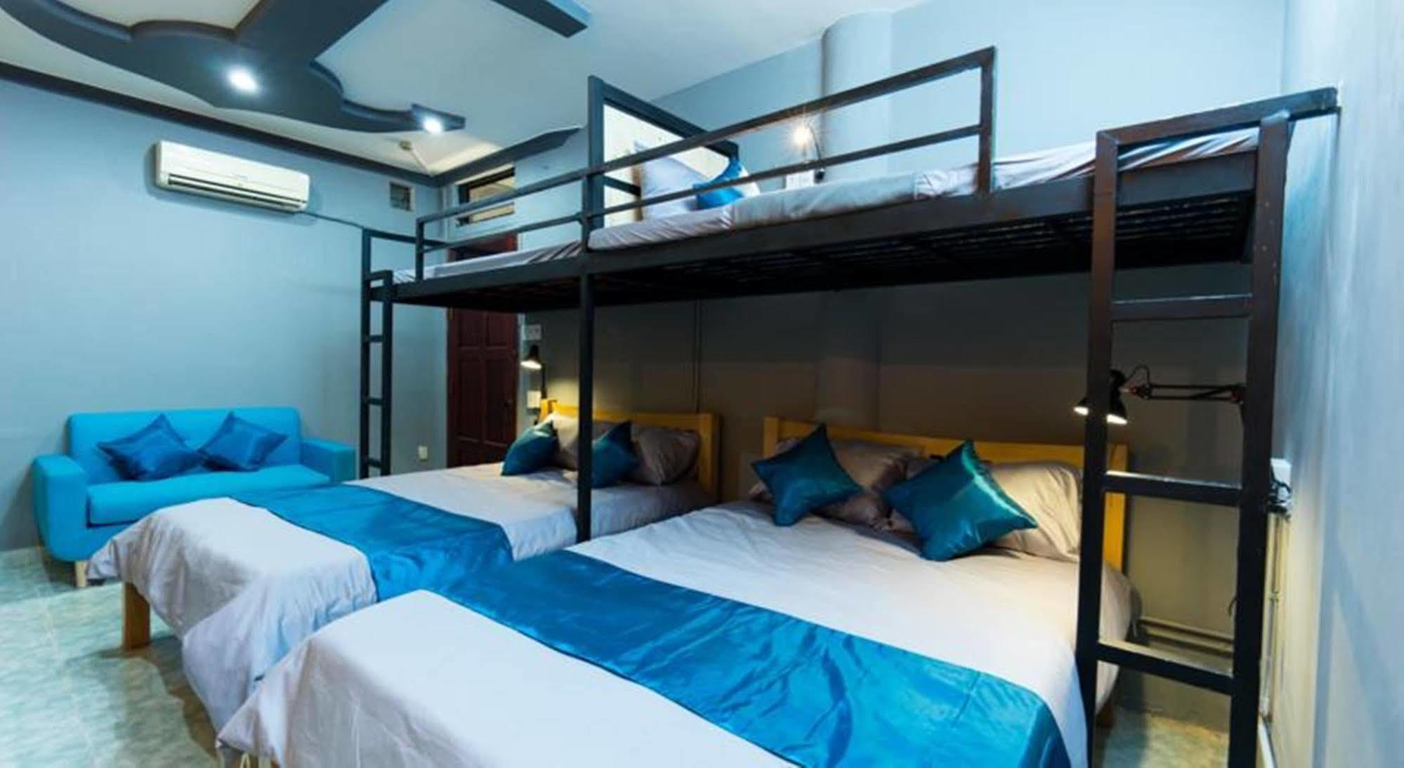 Goco Hostel Ho Chi Minh City Bagian luar foto